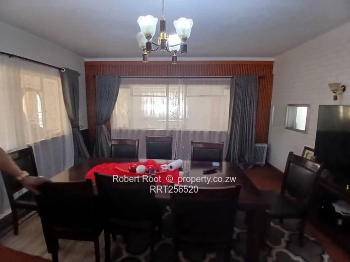 Massive 5-bedroom double-storey property with excellent road visibility.
