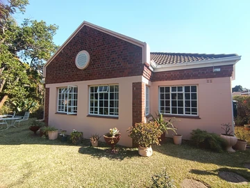 2 Bedroom Garden Flat
