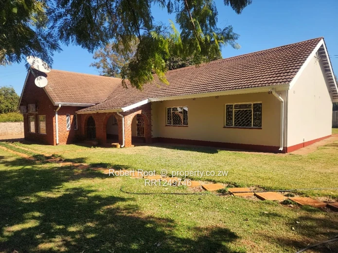 Prime Commercial Space for Rent In Greendale
