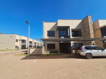 3 Bedroom Townhouse Complex