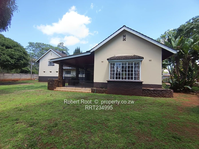 4 bed home in Kamfinsa