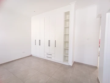 3 Bedroom Garden Flat