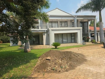 6 Bedroom Townhouse Complex