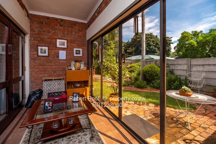 Townhouse For Sale In Newlands