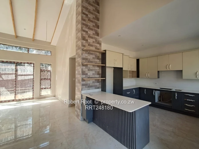 Brand new 4 bed family cluster