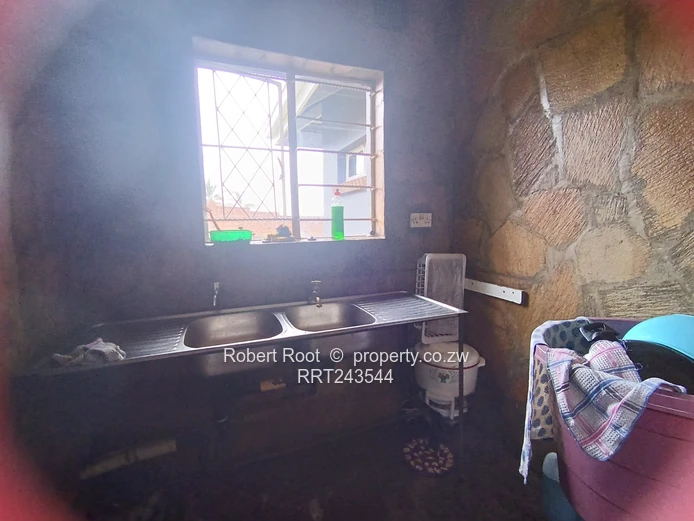 Family Home To Rent In Mandara