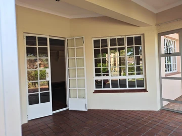 2 Bedroom Garden Flat