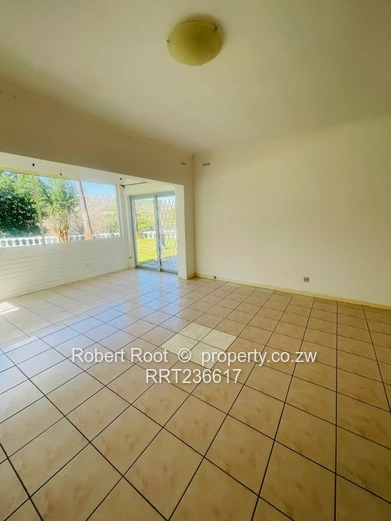 4 bed family home in Greystone Park