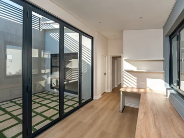 3 Bedroom Garden Flat