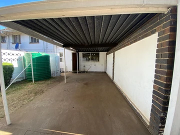 2 Bedroom Garden Flat