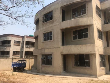 3 Bedroom Flat & Apartment