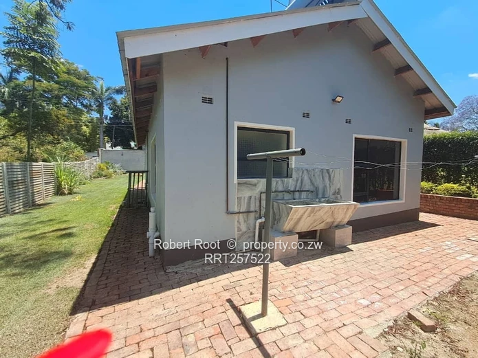 Lovely 3 bed self contained cottage in Philadelphia Borrowdale