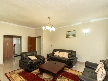3 Bedroom Garden Flat