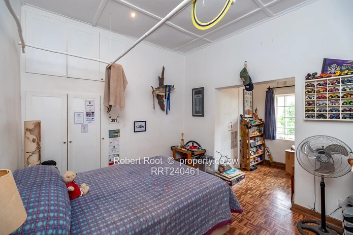 Tranquil Garden Living - 10,430 Sqm In Umwinsidale