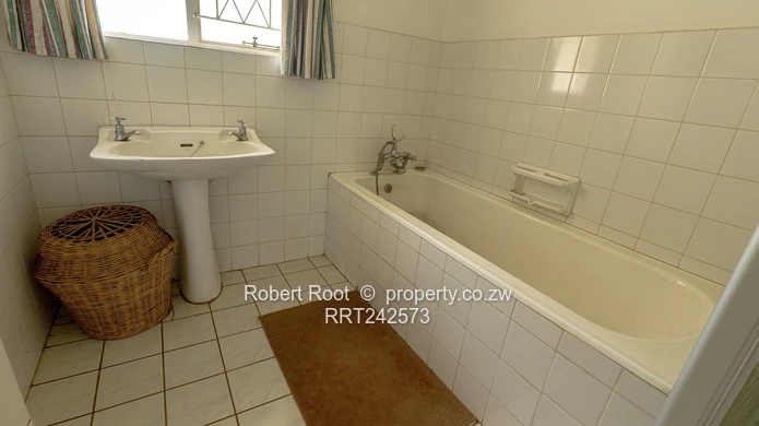 Family Home In The Heart Of Mt Pleasant (Sole Mandate)