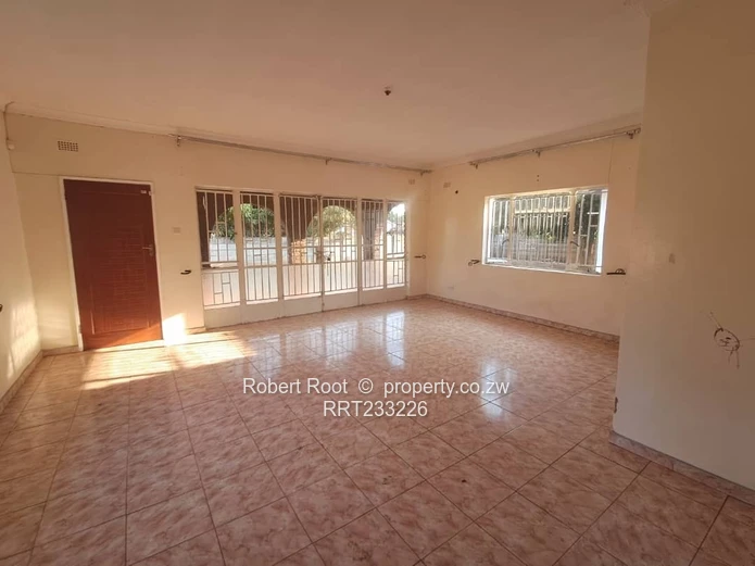 Spacious 4 bed family home in New Marlbrough