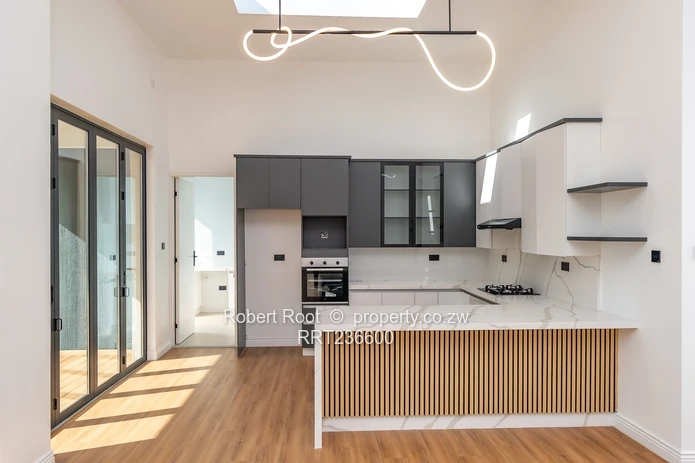 4 bed cluster home in Mount Pleasant