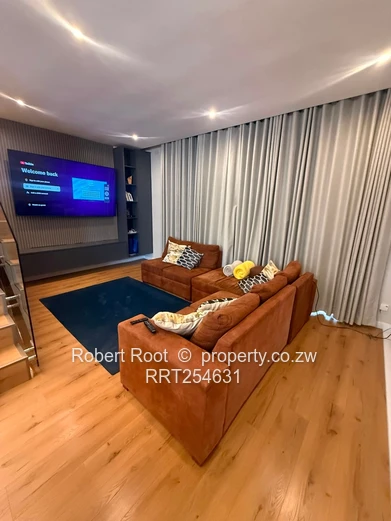 3 bed duplex in Helensvale