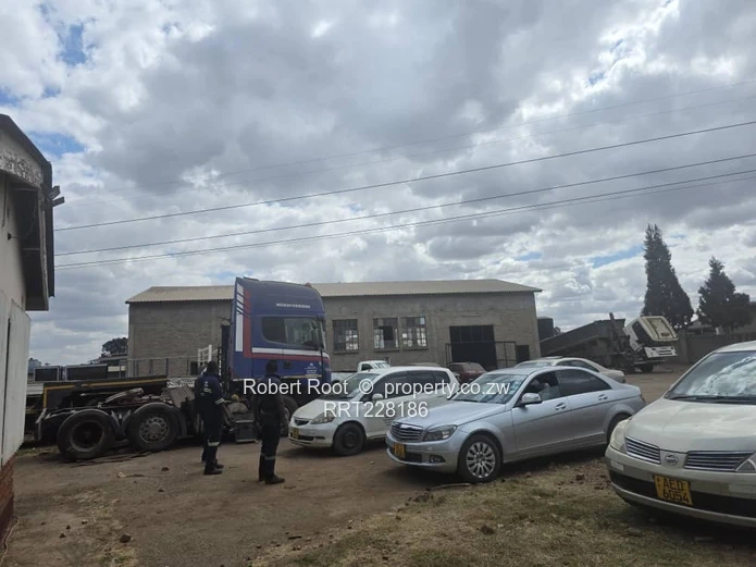 Warehouse & Office for Sale in Willowvale, Harare South