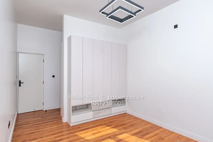 4 bed cluster home in Mount Pleasant