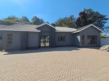 4 Bedroom Townhouse Complex