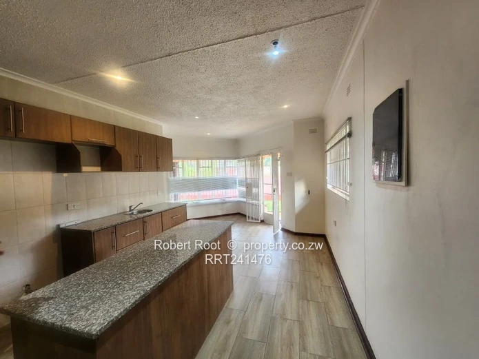 4 Bedroom House With Pool For Rent In Mt Pleasant