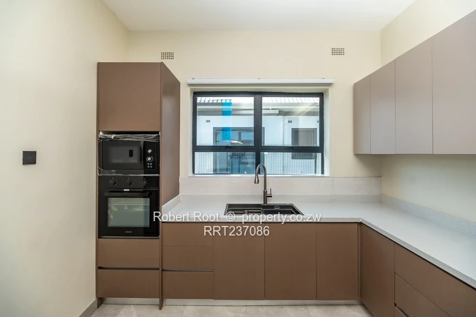 Ultra modern 4 bed family cluster in Fairview Westgate 