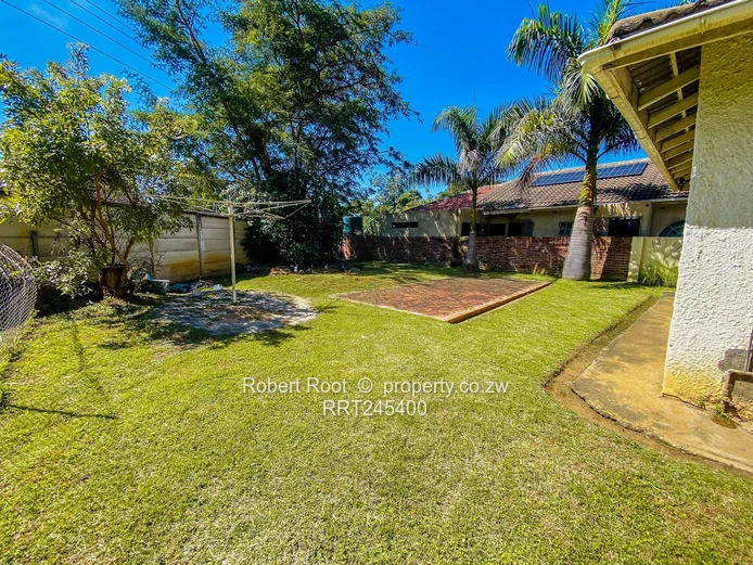 3 Bedroomed Townhouse in a Complex of 12 in Bluffhill. 