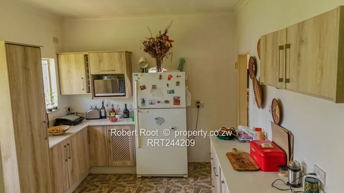 Peaceful Family Home on 4,217sqm | Mt Pleasant (Just off Harare Drive)