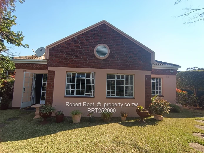 2 bed complex cottage in Greendale
