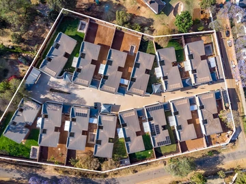 3 Bedroom Flat & Apartment