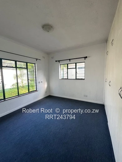 3 bed townhouse in Rhodesville 