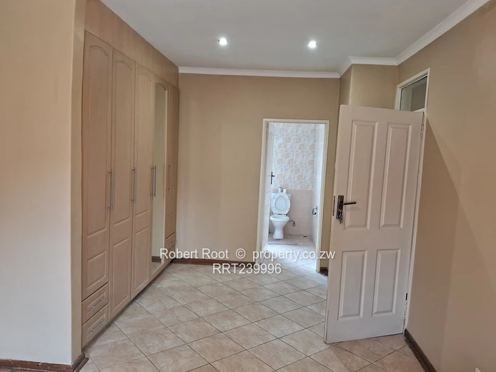 3 Bed Cluster, Waterfalls, FBC Complex Phase 2