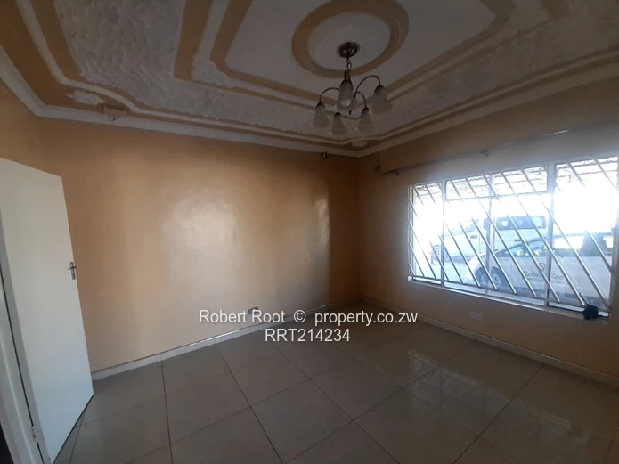 4 Bedroom House for rent in  Waterfalls (Mainway Meadows)