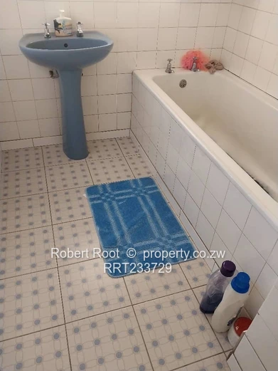 Family Home To Rent In Waterfalls