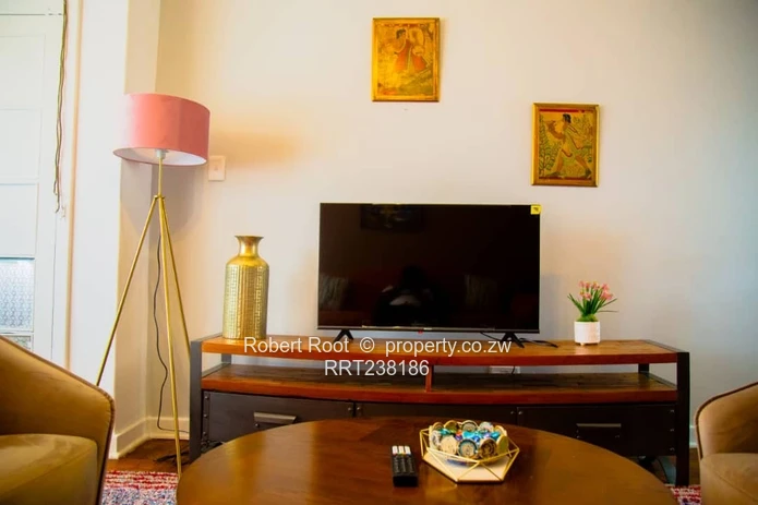 1 bed apartment in Avenues