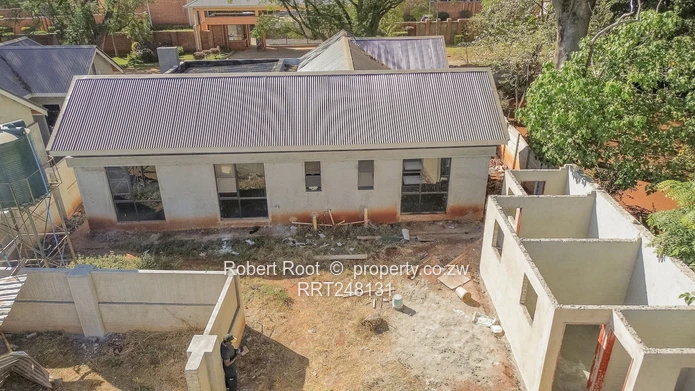 Near-Complete 3-Bed Townhouse in Vainona — Borehole & Open Plan