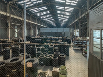 Warehouse & Factory