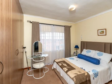 3 Bedroom Townhouse Complex