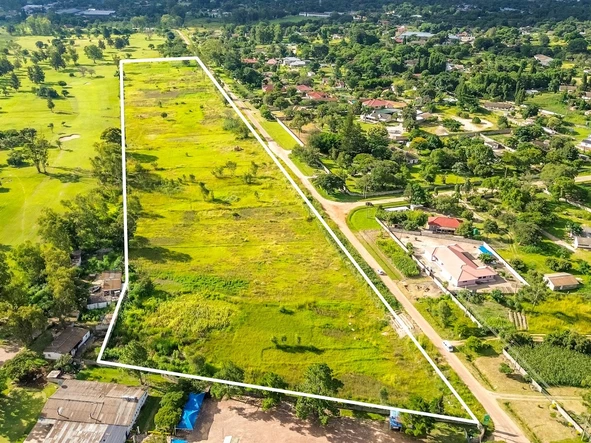 Commercial & Industrial Land