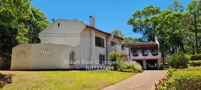 Exquisite family home up for grabs!