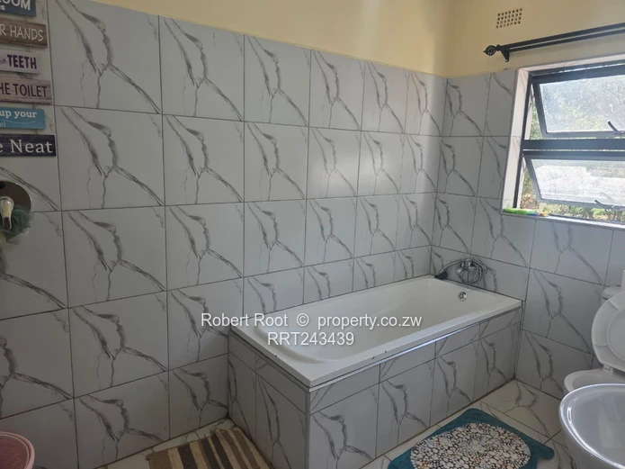 A Newly Built 5 Bed House For Sale