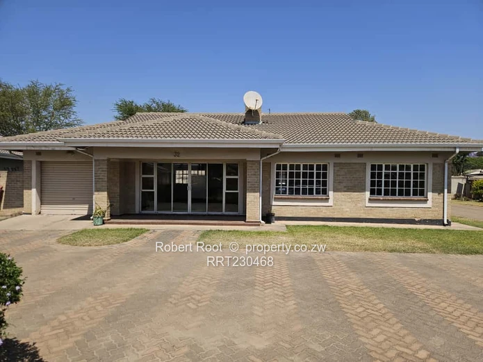 Freestanding Home In Secure Complex Of 18 Units
