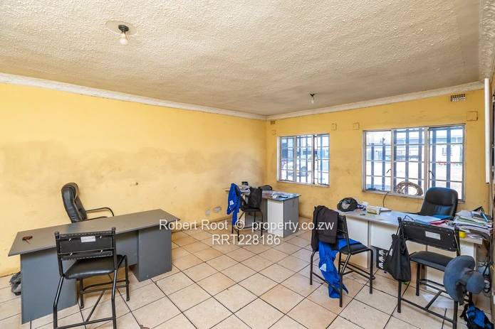 Warehouse & Office for Sale in Willowvale, Harare South