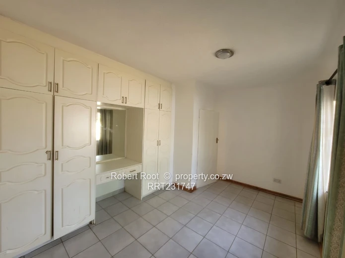 3 bed family home in Twinlakes Norton