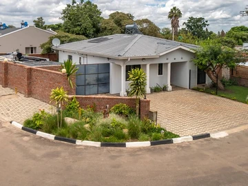 3 Bedroom Townhouse Complex