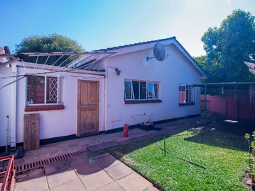 2 Bedroom House