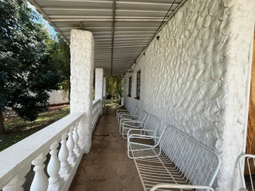 2 Bedroom Garden Flat