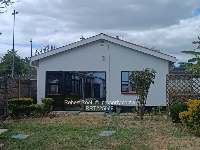 2 Bedroomed Cottage To Rent in Mount pleasant