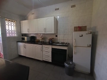 2 Bedroom Garden Flat